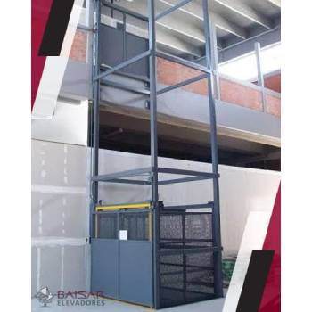 Plataforma Elevatoria De Carga na Sumaré